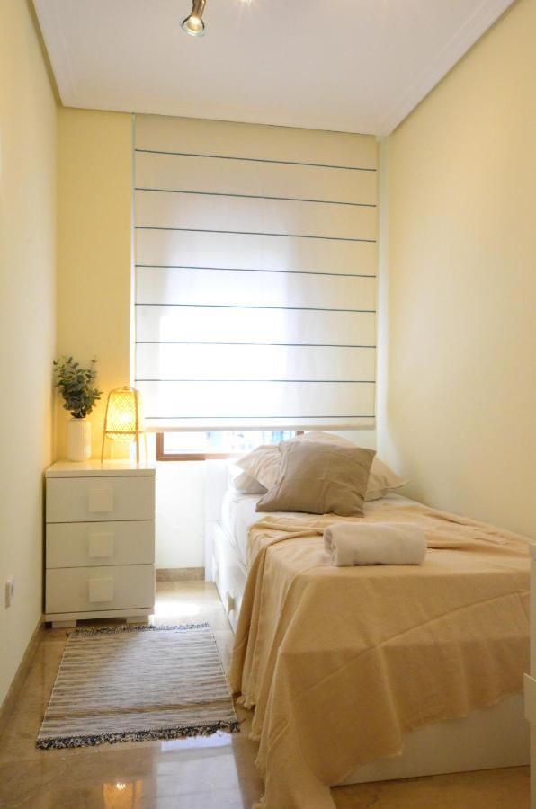 City Center Apartment Valencia Exteriör bild